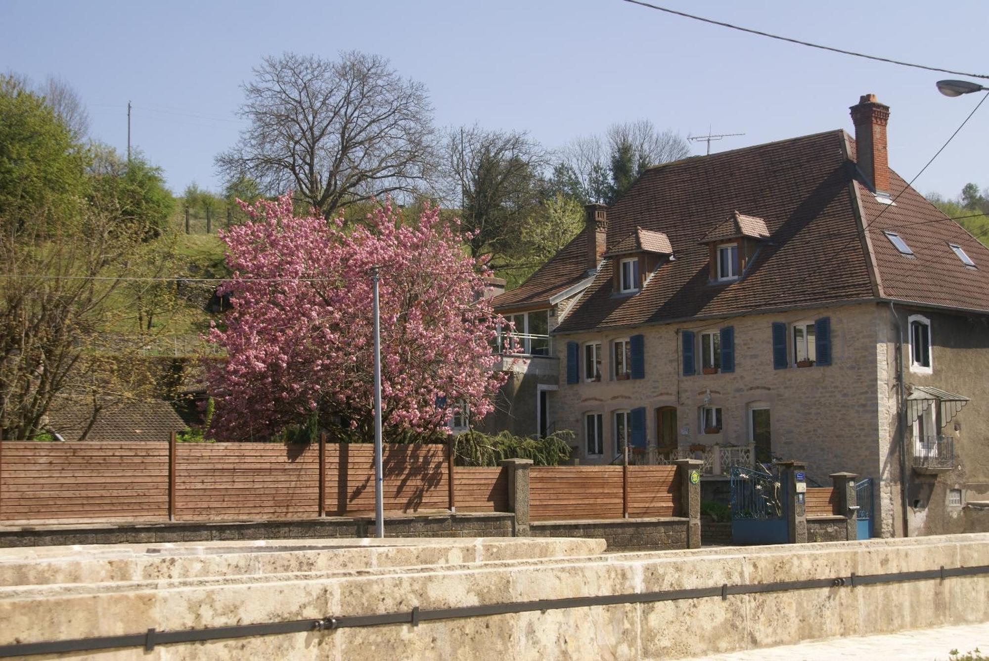 Chambres D'Hotes Les Charmettes Rang 외부 사진
